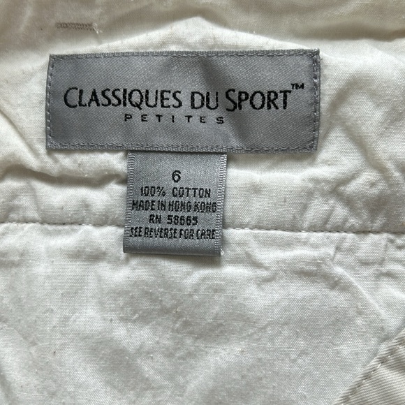 Classiques Du Sport Khaki/Cream Shorts. Size 6P - Picture 3 of 10
